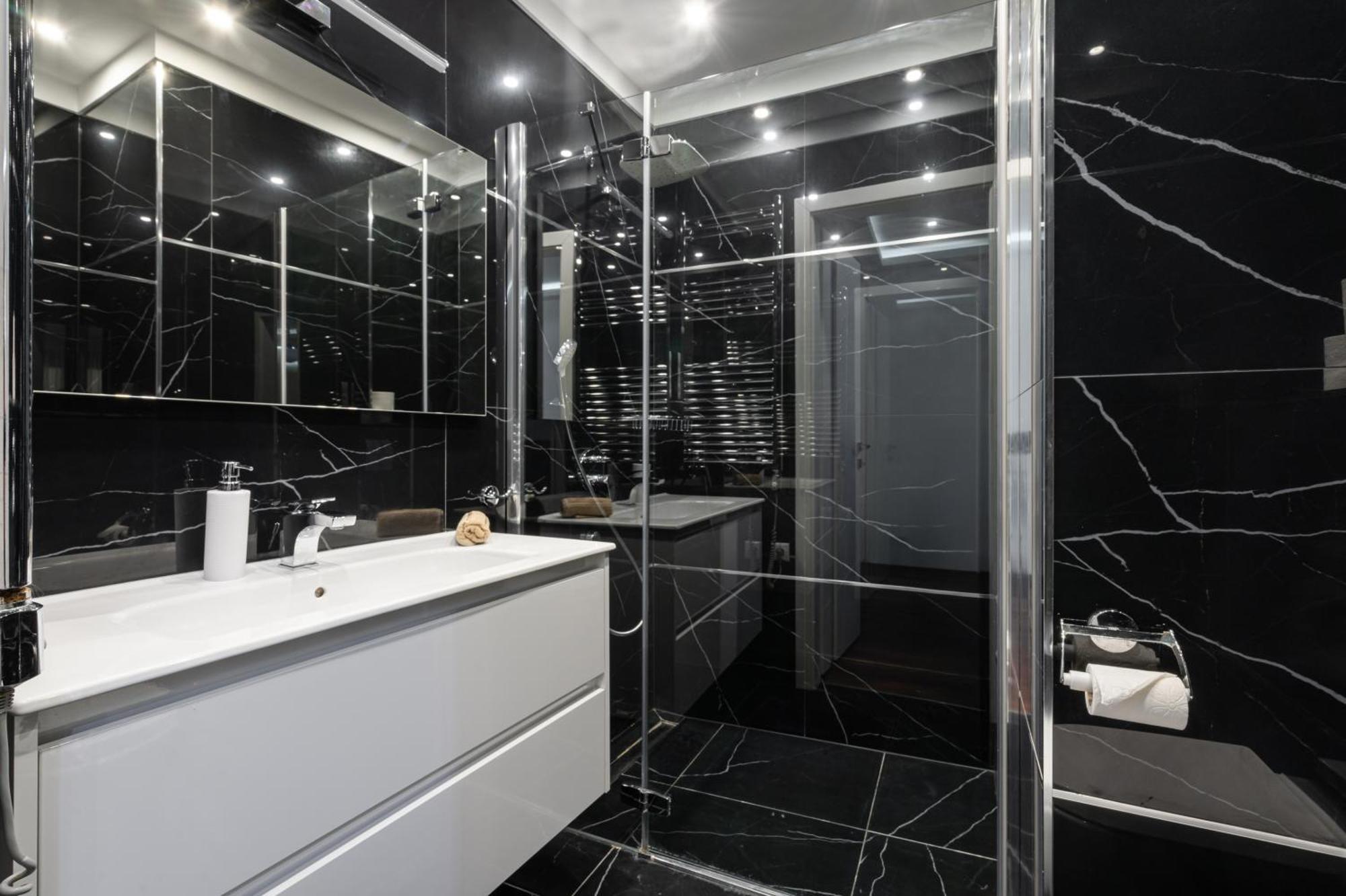 Kiraly 44 Luxury Apartment With Free Parking Budapest Eksteriør bilde