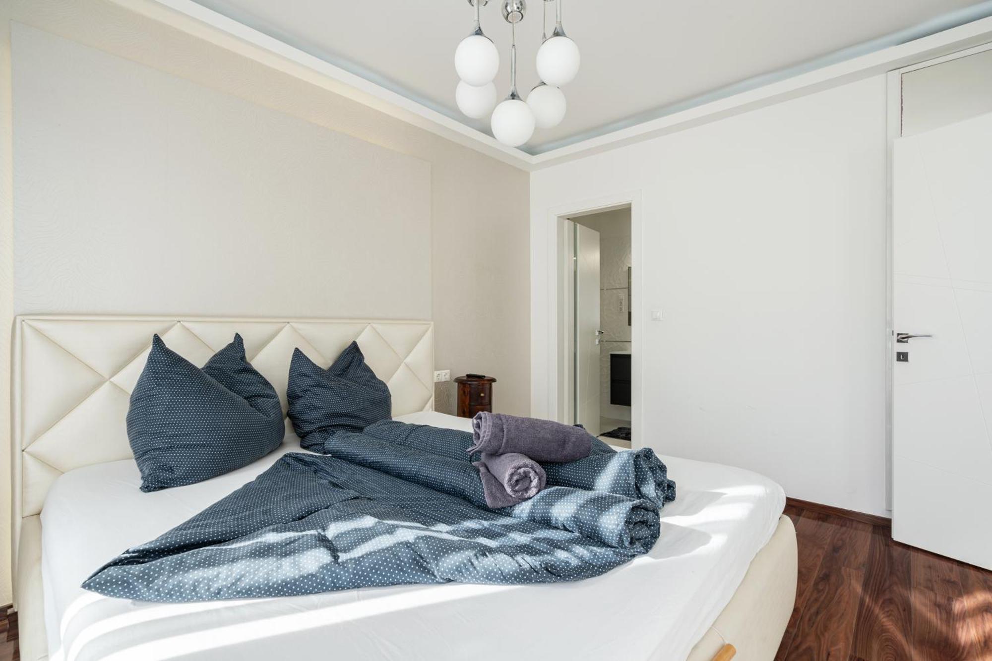Kiraly 44 Luxury Apartment With Free Parking Budapest Eksteriør bilde