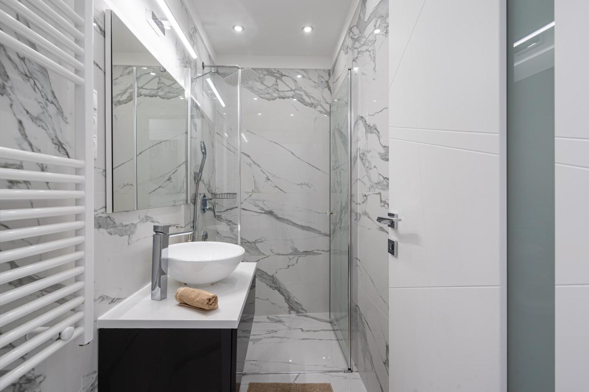 Kiraly 44 Luxury Apartment With Free Parking Budapest Eksteriør bilde